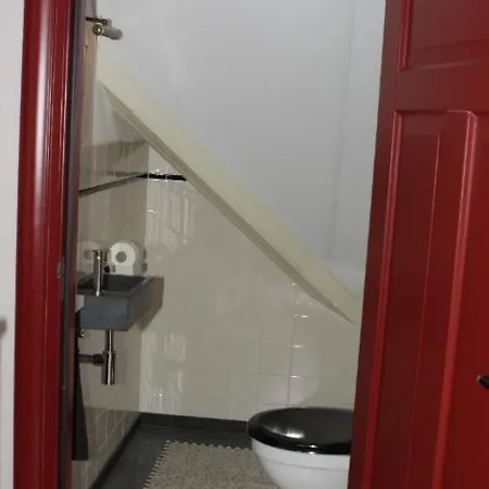 Kraatskamer Homestay